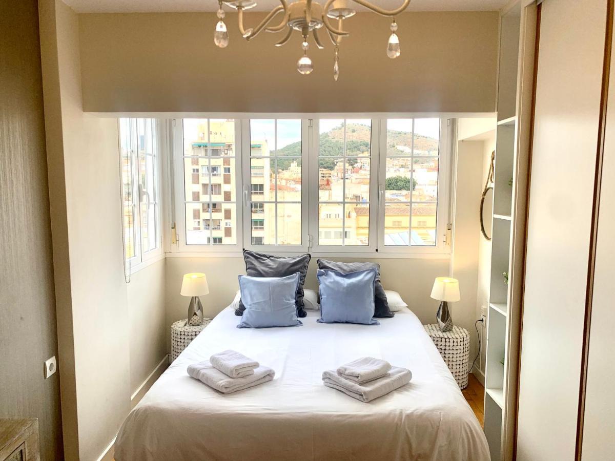 Homely Malaga San Juan De Letran Plaza De La Merced المظهر الخارجي الصورة